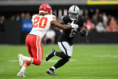 Josh Jacobs breaks 63-yard TD run as Raiders start fast against Chiefs