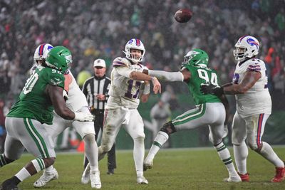 Josh Allen having huge game as Bills are up on Eagles