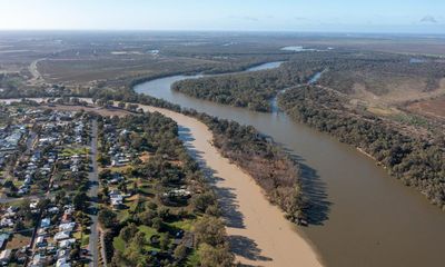 Labor and Greens reach deal on Murray Darling Basin plan for 450 gigalitres of environmental flows