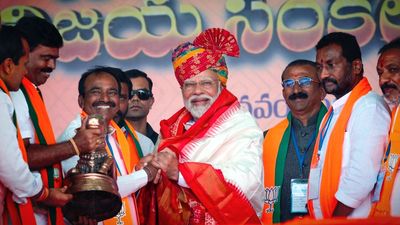 ‘Why does Telangana need a farmhouse CM?’: Ahead of polls, Modi mocks KCR