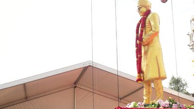 Unveiling V.P. Singh’s statue in Chennai, Stalin reiterates demand for caste census