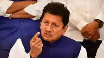 Maharashtra education minister Deepak Kesarkar threatens woman aspiring teacher; faces criticism