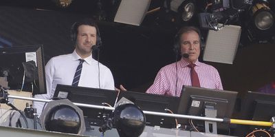 Tony Romo casually called Jim Nantz ‘sexy’ on the air