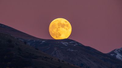 The Full Beaver Moon shines tonight, the next-to-last full moon of 2023