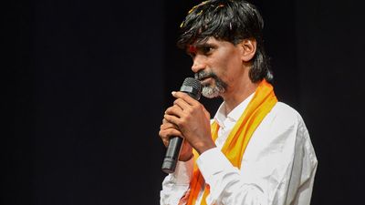 Jarange accuses Bhujbal of creating rift, disturbing peace