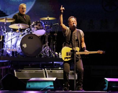 Bruce Springsteen drummer Max Weinberg says vintage car restorer stole $125,000 from him
