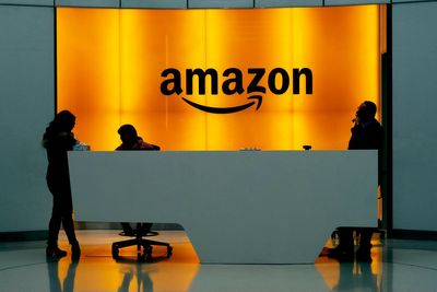 Amazon launches Q, a business chatbot powered by generative artificial intelligence