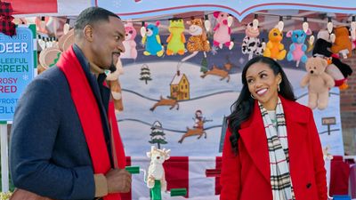Christmas with a Kiss: release date, trailer, cast, plot and everything we know about the Hallmark Channel movie