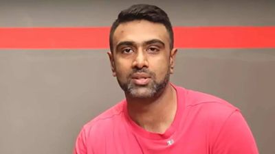 R Ashwin sees a definite 'war' between CSK and Gujarat for this '12-13 crore' player