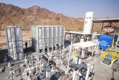 UAE To Pump CO2 Into Rock As Carbon Capture Debate Rages