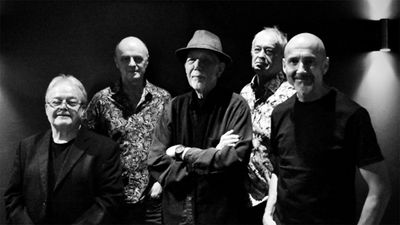 "We have a lot of fun on stage!" Lindisfarne announce spring UK tour dates