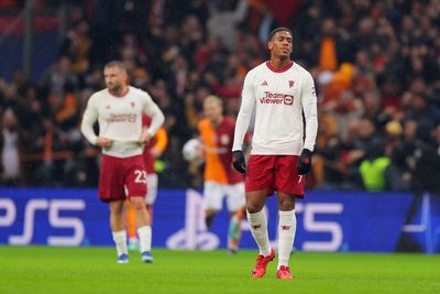 Galatasaray vs Man Utd LIVE: Champions League result and reaction as thrilling clash ends in draw