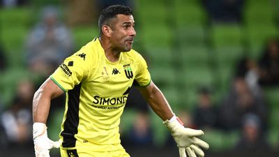 Melbourne City denied ACL control by goalkeeping error