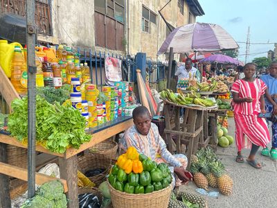 Nigeria's leader presents a $34 billion spending plan that prioritizes the economy and security