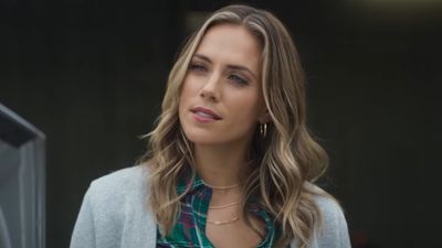 One Tree Hill’s Jana Kramer Is Giving Away Sex Toys Before Appearing Lifetime's First Ever Christmas Movie Sex Scene