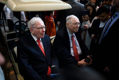 Why Charlie Munger and Warren Buffett refused to buy companies with bad managers