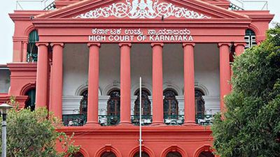 How many contractors should commit suicide, Karnataka High Court asks State government