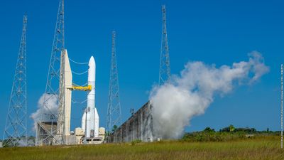 Watch Europe's new Ariane 6 rocket fire its engines in new timelapse video