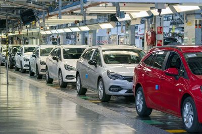 UK car production increases again