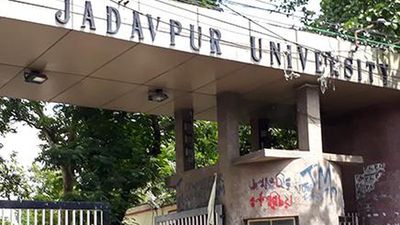 Fresh ragging charge against hostel seniors by Jadavpur student
