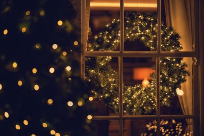 'They're not just for doors!' - 3 other ways designers are decorating with Christmas wreaths this year