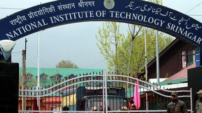 Campus protests force NIT Srinagar to declare winter vacation