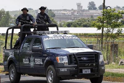 Mexican Federal Forces Free 7 Immigration Agents Kidnapped By Gunmen In Cancun