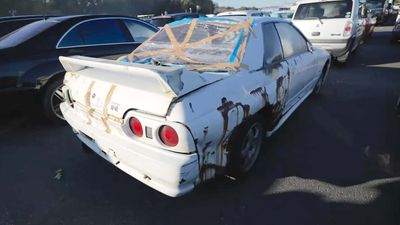 This Rusty R32 Might Be The World's Worst Skyline GT-R