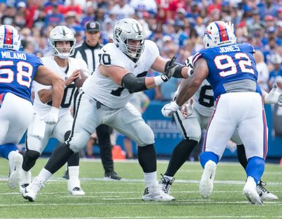 Offensive line continues to be a strength for Raiders