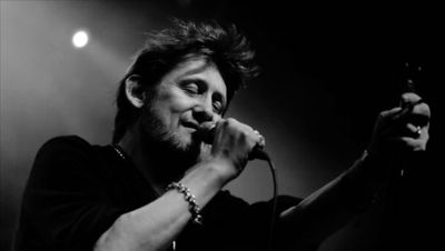 Shane MacGowan obituary: his life reminds us that chaos and fearlessness can create beauty