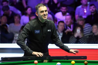 Ronnie O’Sullivan into UK Championship quarter-finals but claims he doesn’t ‘really care’ any more