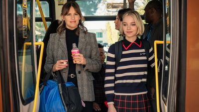 Critics Have Seen Jennifer Garner’s The Family Switch, And There's So Many 13 Going On 30 Comparisons