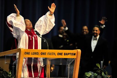 Influential Detroit pastor the Rev. Charles Gilchrist Adams dies at age 86