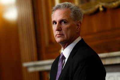 McCarthy claims he swore at Trump in tense phone call, report says