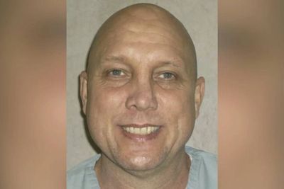 Oklahoma executes double killer despite clemency recommendation