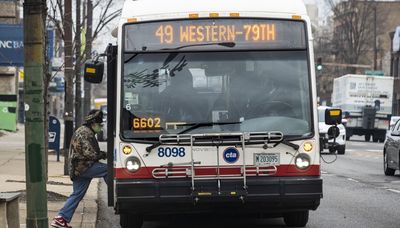 CTA and CDOT unveil proposal that calls for more bus-only lanes, lights that let buses go first