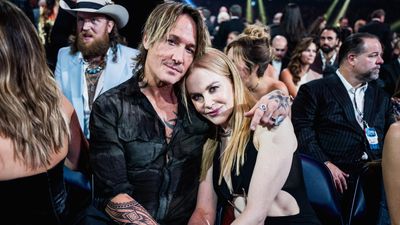 Nicole Kidman Wore Nothing But Some Music Tees To Adorably Support Husband Keith Urban