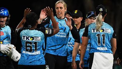 Heat barbs add fuel to Strikers' fire for WBBL final