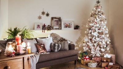 How to fit a Christmas tree in a small space and not feel overwhelmed