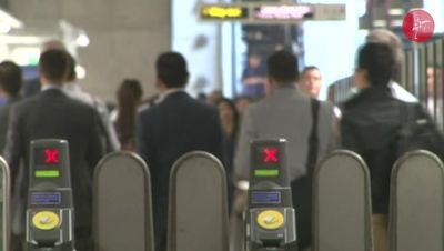 Rail commuters warned of new peak-hour fares as Contactless plan is delayed