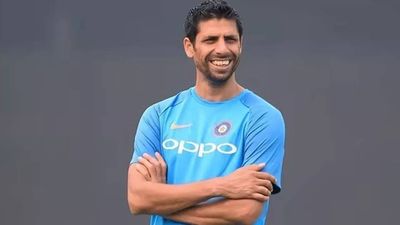 'Definitely one of India's future stars': Ashish Nehra backs struggling India pacer