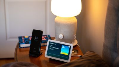 Google Nest Hub Fuschia 14 Public Preview update fixes odd event bug
