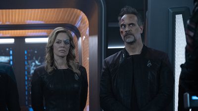 Star Trek: Picard's Todd Stashwick Just Clarified A Big Seven Of Nine Moment That Completely Changes My Perception Of Captain Shaw