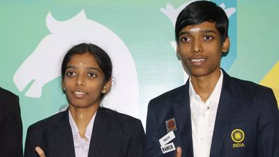 Vaishali Rameshbabu becomes India's third female chess grandmaster, makes history with brother Praggnanandhaa