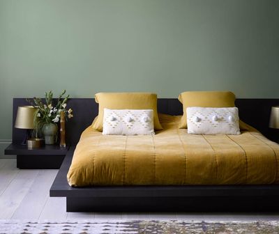 5 Paint Colors That Will Help You Sleep Better if You Use Them in Your Bedroom