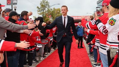 With Corey Perry drama, Blackhawks are a cloud franchise