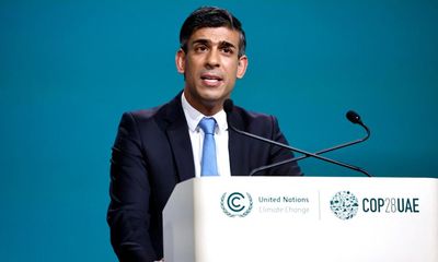 Rishi Sunak accused of hypocrisy after backing phase-out of fossil fuels at Cop28