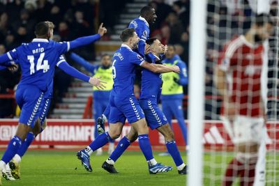 Dwight McNeil fires Everton to morale-boosting win at Nottingham Forest