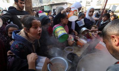 Airstrikes leave no safe place for Palestinians in southern Gaza