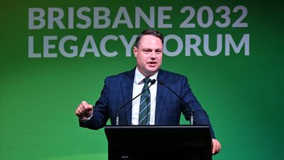 Brisbane mayor quits 'dysfunctional' Olympic 'talkfest'